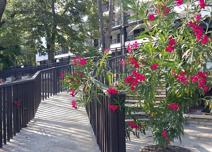 комплекс странджата 3* Бургас