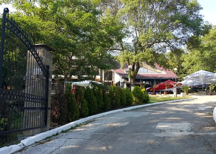 Хотел комплекс странджата